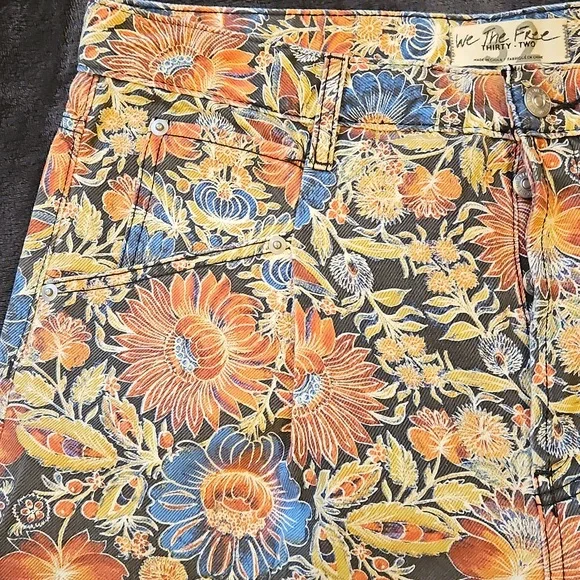 Free People Wide Leg Jeans - Picture 4 of 11